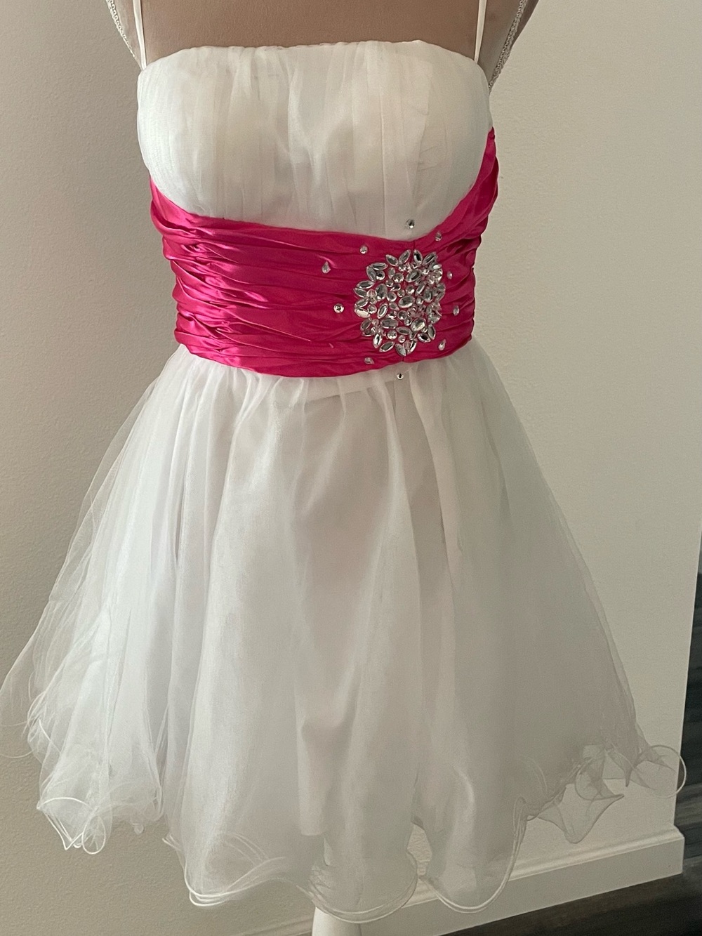 Dancing Queen White Tulle Spaghetti Strap Dress with Hot Pink Sash, Size M
